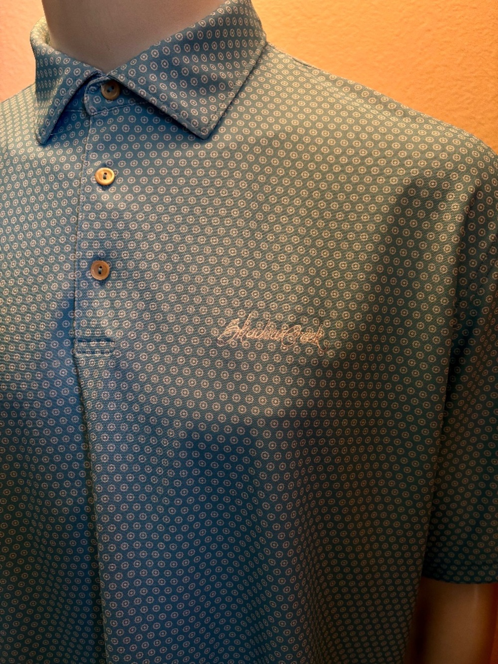 Awesome mens XL Peter Millar golf polo from Shadow Creek Golf Course in Las Vega